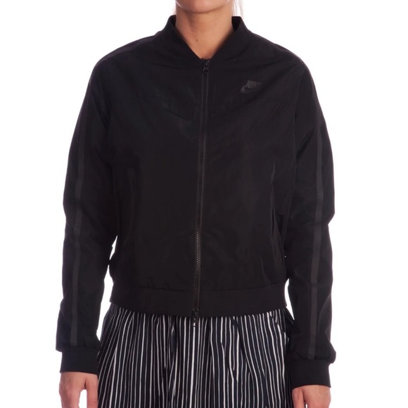 Nike Bonded Bomber Jacket in Black - Picture 8 of 13